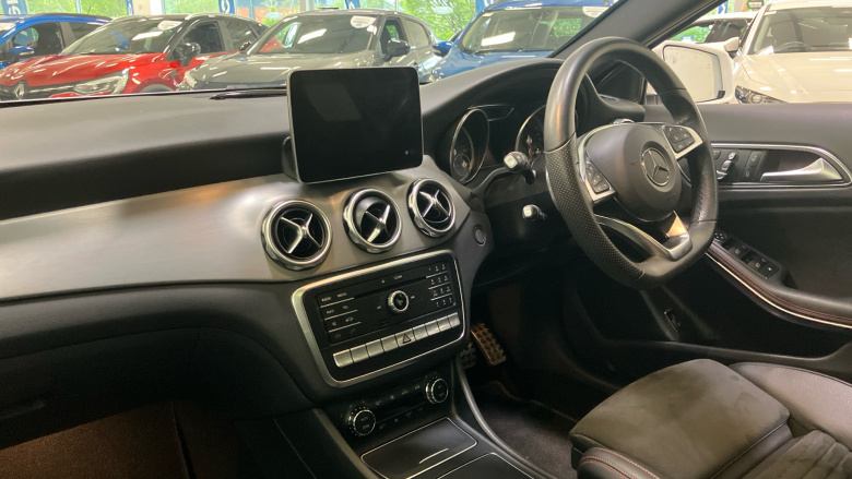 Mercedes-Benz GLA 250 4Matic AMG Line Premium Plus 5dr Auto Petrol Hatchback